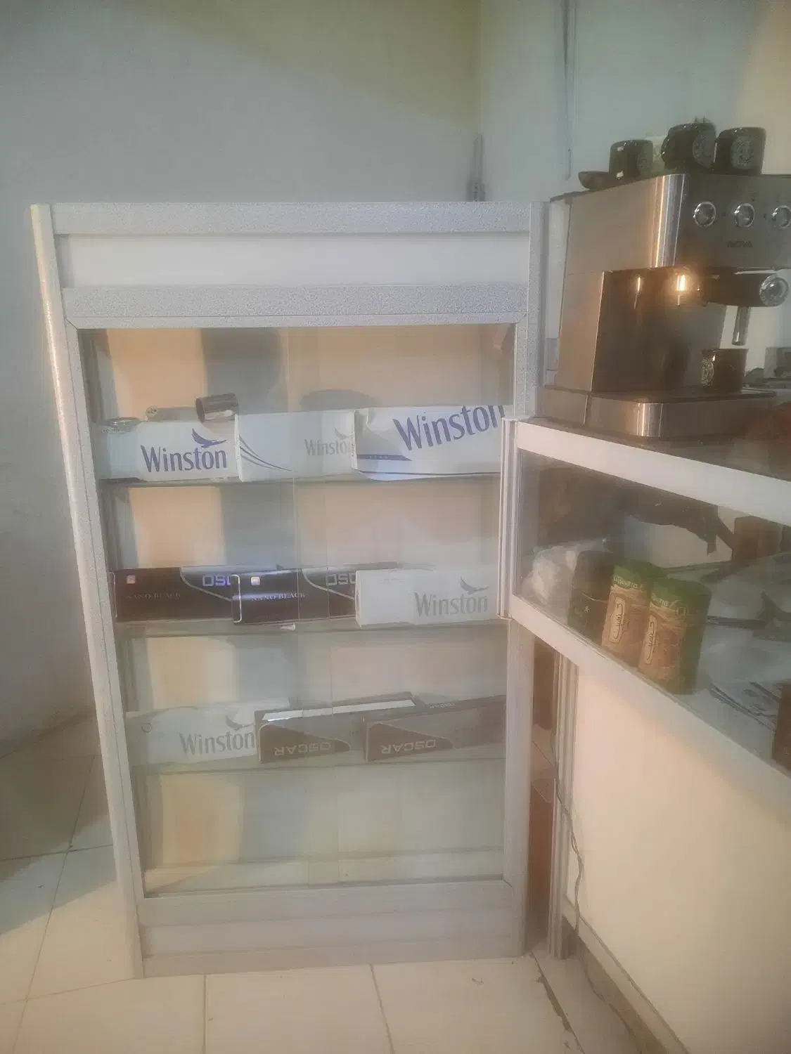 ویترین زمینی و دیواری|بوفه، ویترین، کنسول|کرمانشاه, |دیوار