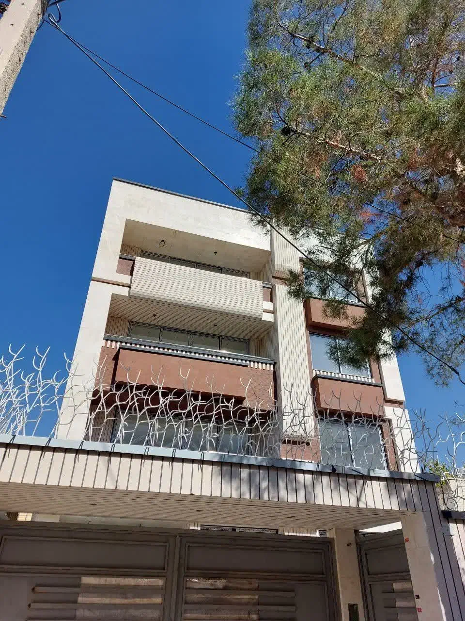 اپارتمان155متری امیریه|فروش آپارتمان|اصفهان, کوی امیریه|دیوار