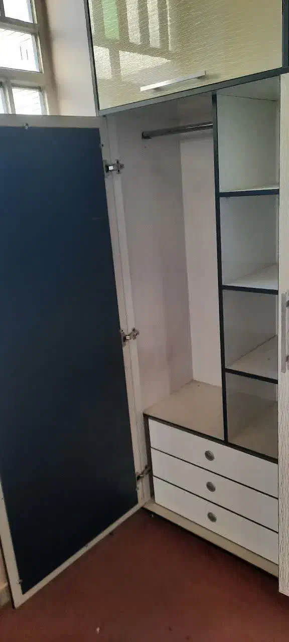 ۲عدد کمد بزرگ وجادار|جاکفشی، کمد، دراور|یزد, |دیوار