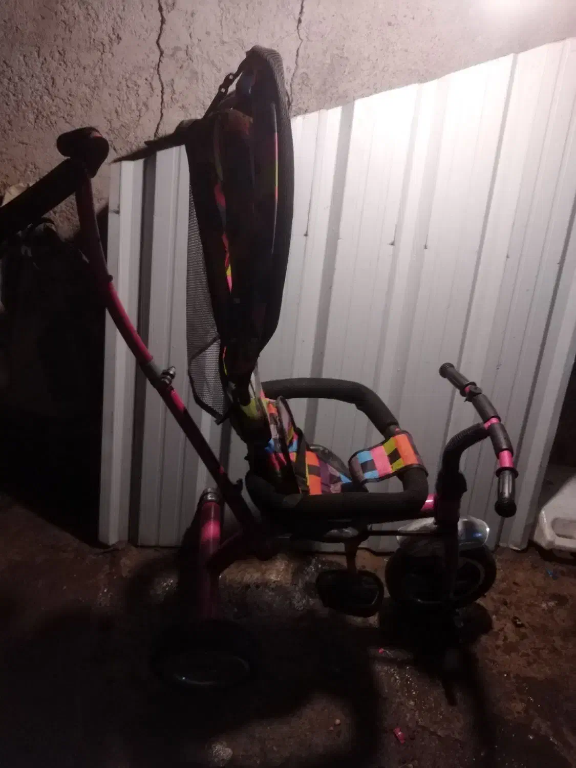 فروش 2 عدد 3 چرخه و ماشین سواری کودک|دوچرخه، اسکیت، اسکوتر|رشت, بلوار گیلان|دیوار