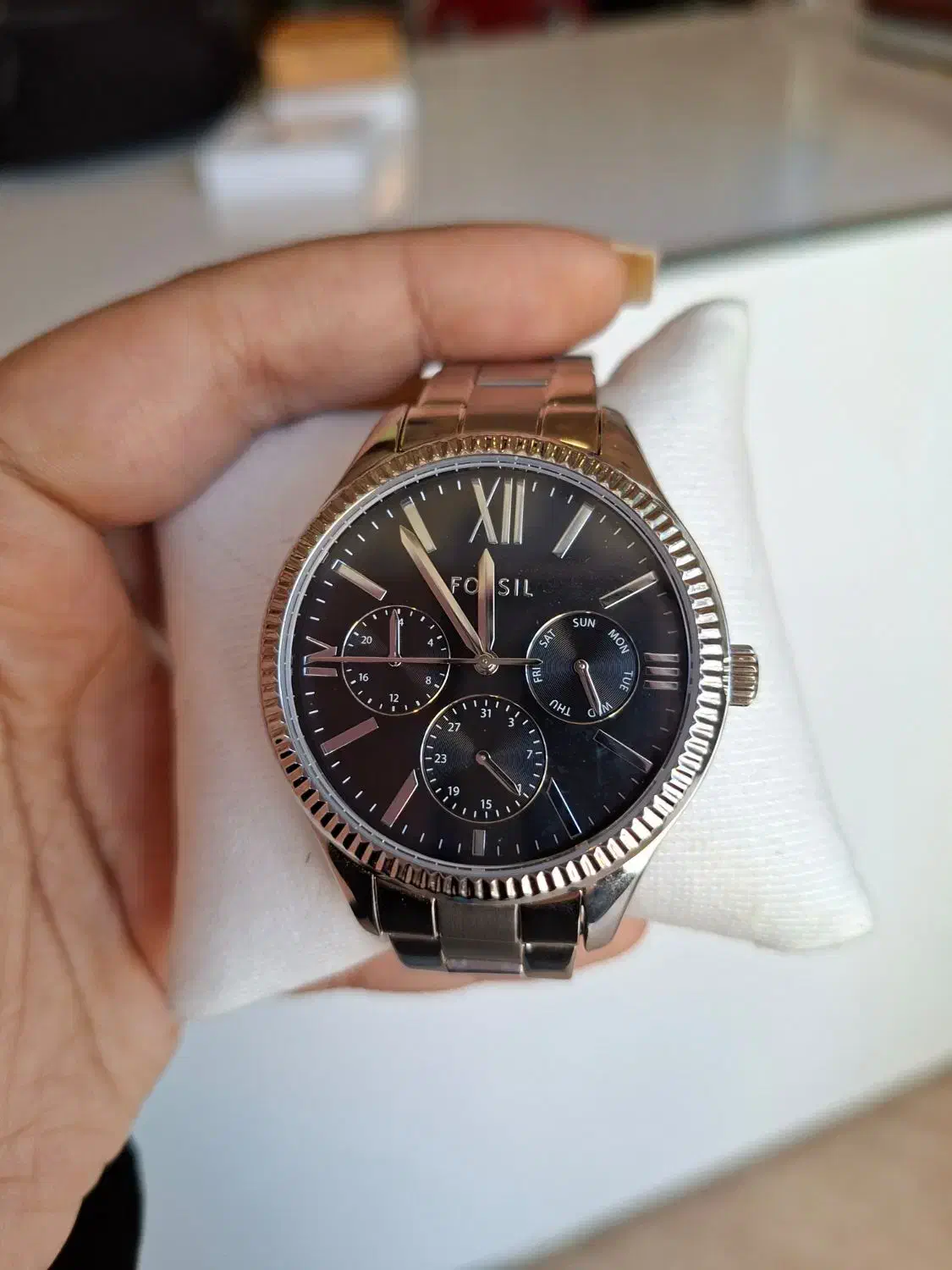 ساعت اورجینال|ساعت|صدرا-فارس, فاز ۱|دیوار