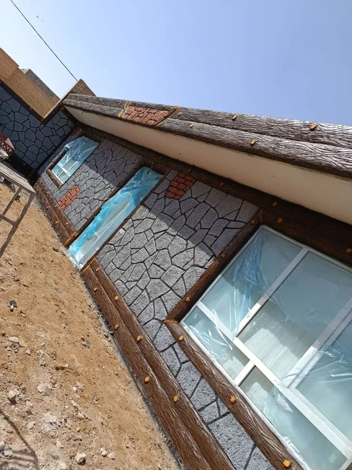 سیمان کاری طرح سنگ و طرح چوب|خدمات پیشه و مهارت|اردکان, |دیوار