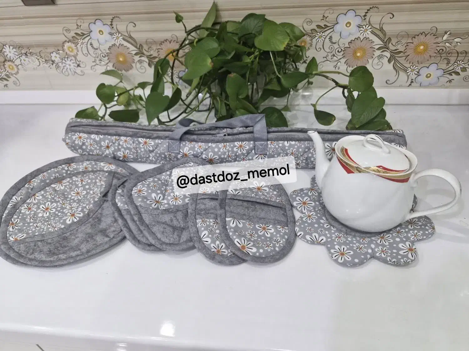 سرویس آشپزخانه|سفره، حوله، دستمال آشپزخانه|لنجان, |دیوار