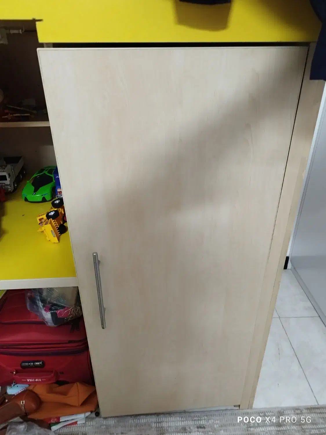 تخت کودک و نوجوان|تخت و صندلی بچه|شاهینشهر, گرگاب|دیوار