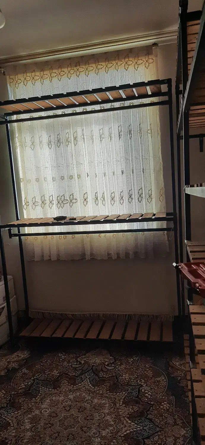 قفسه و رگال|کتابخانه، شلف، قفسه‌های دیواری|تهران, نیروی هوایی (پیروزی)|دیوار