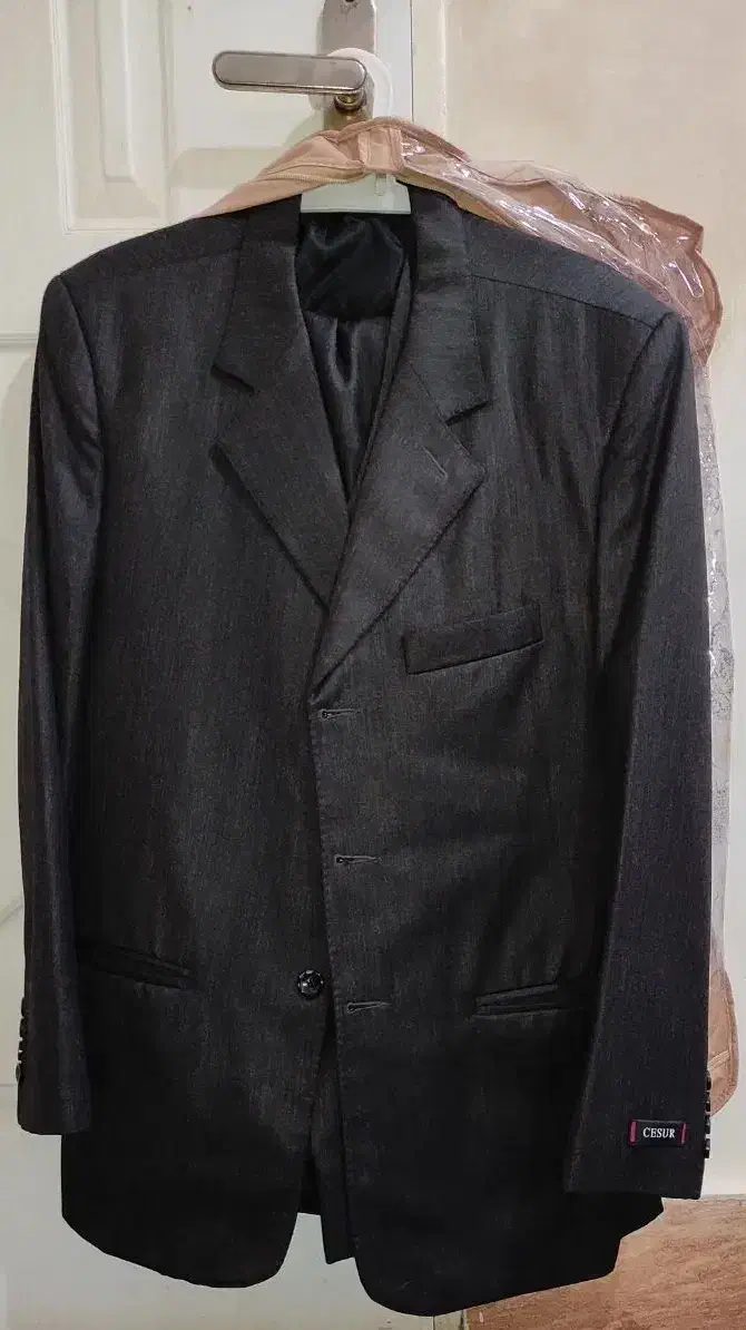 کت شلوار سایز کت 48 شلوار 50|لباس|لالجین, |دیوار