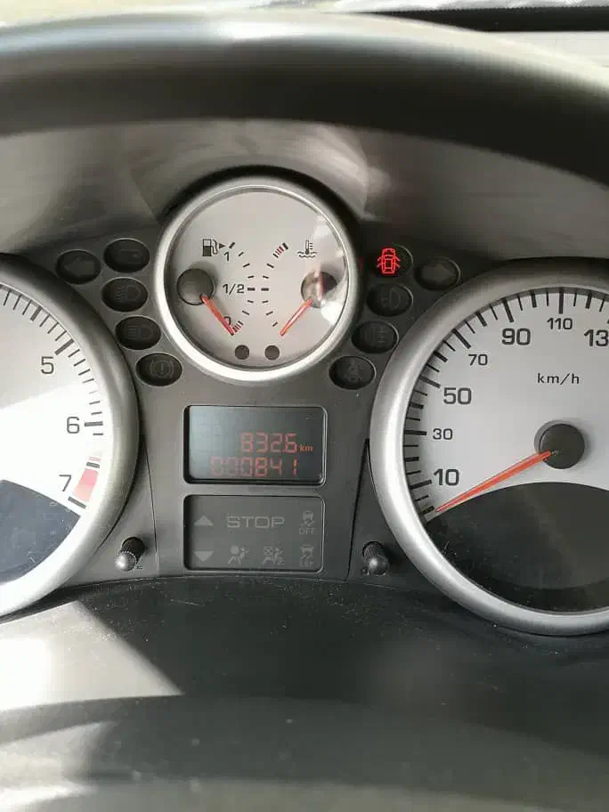 فروش پژو 207 سفید صفر سقف فلز tu5|خودرو سواری و وانت|شیراز, شهرک والفجر|دیوار