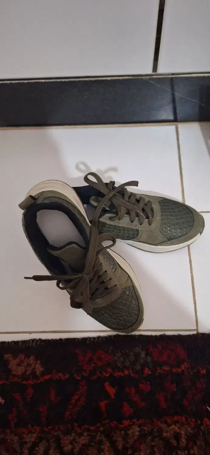 کتونی سایز ۳۹|کیف، کفش، کمربند|خرمدره, |دیوار