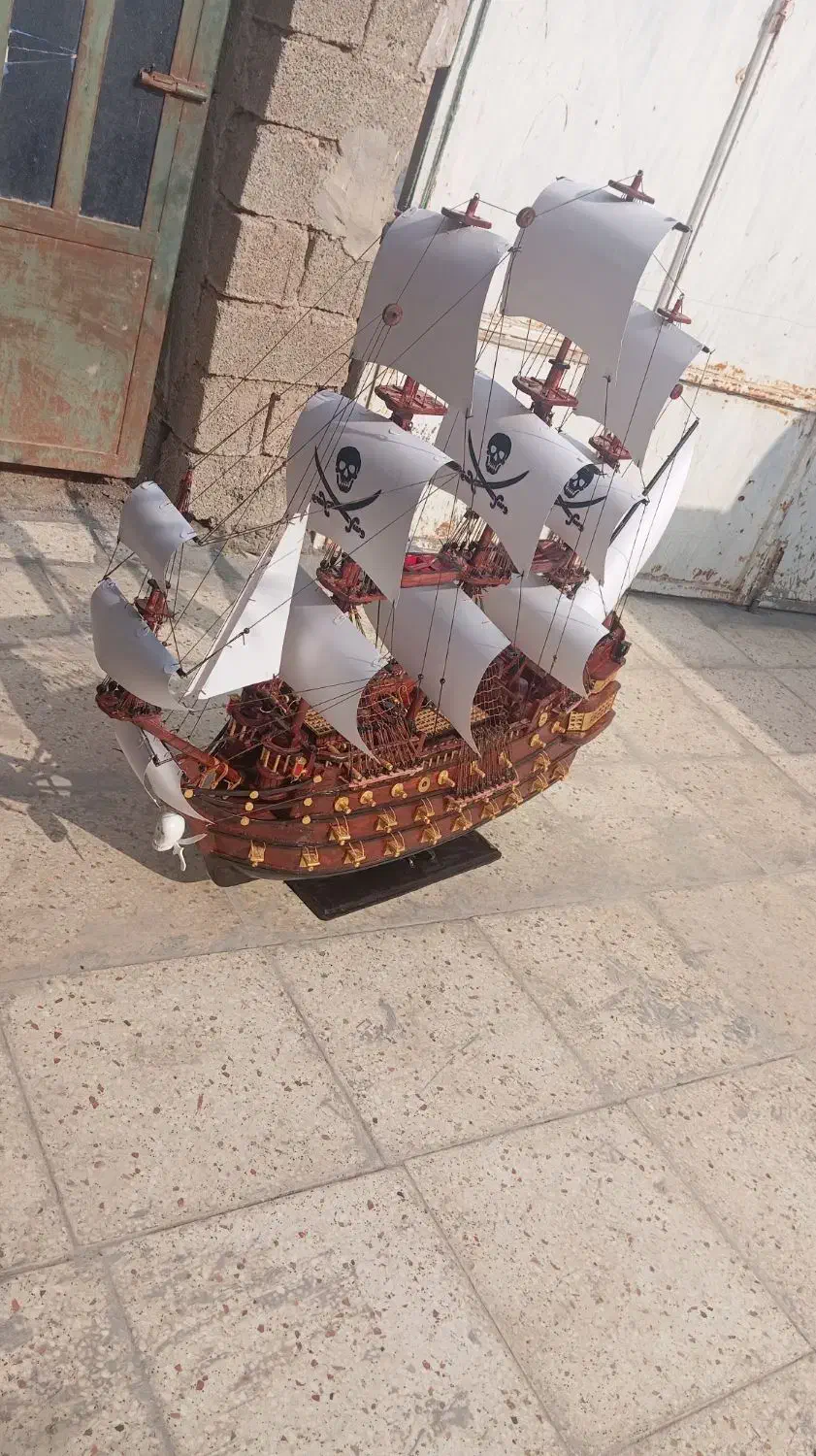 ماکت کشتی دزدان دریایی|مجسمه، تندیس، ماکت|آبادان, |دیوار