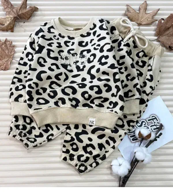 لباس بچگانه پلنگی ست دخترانه و پسرانه سایز50|کفش و لباس بچه|تهران, والفجر (افسریه)|دیوار