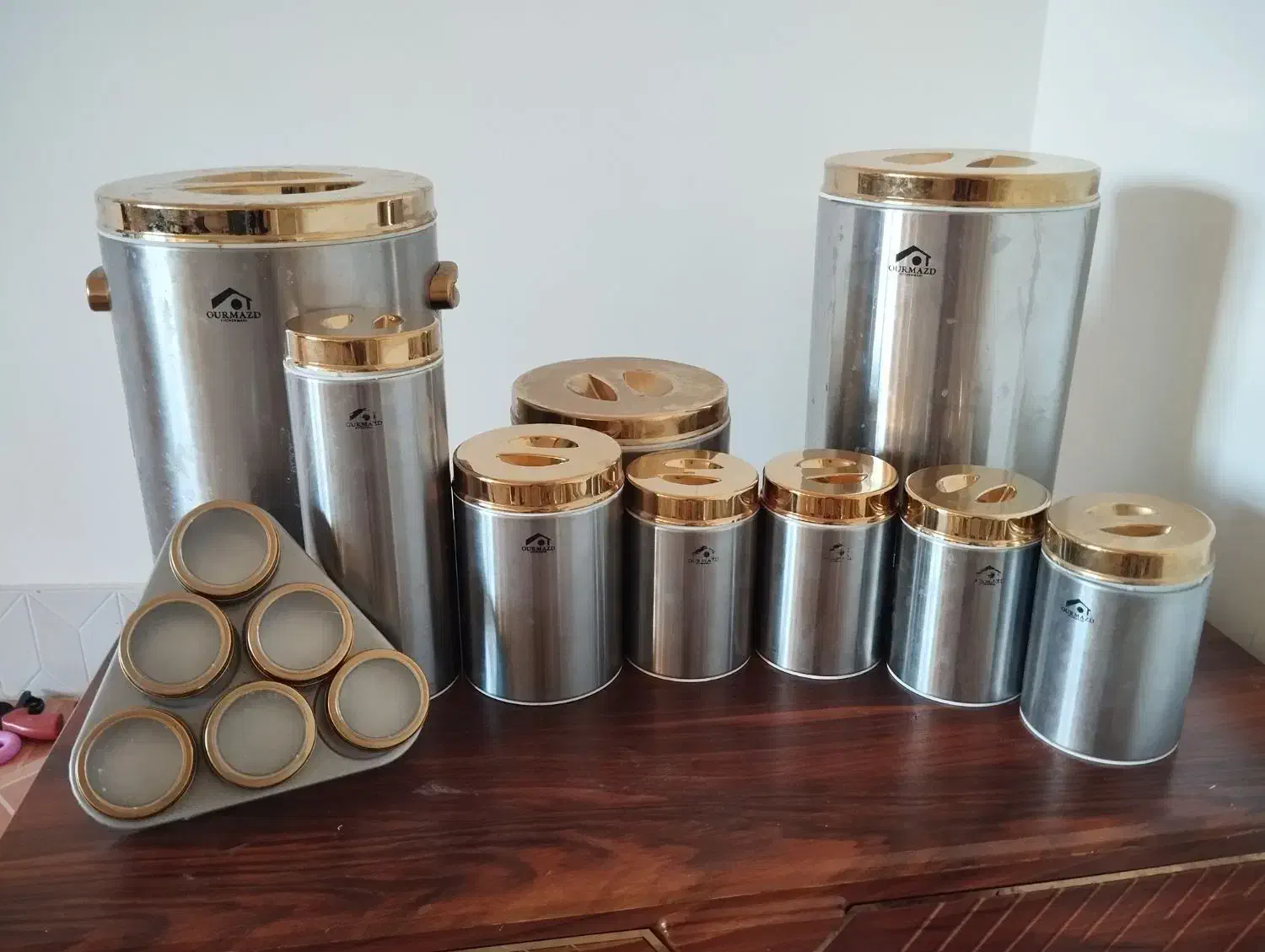 سرویس اشپزخانه|ظروف نگهدارنده، پلاستیکی، یک‌بارمصرف|بیرجند, |دیوار