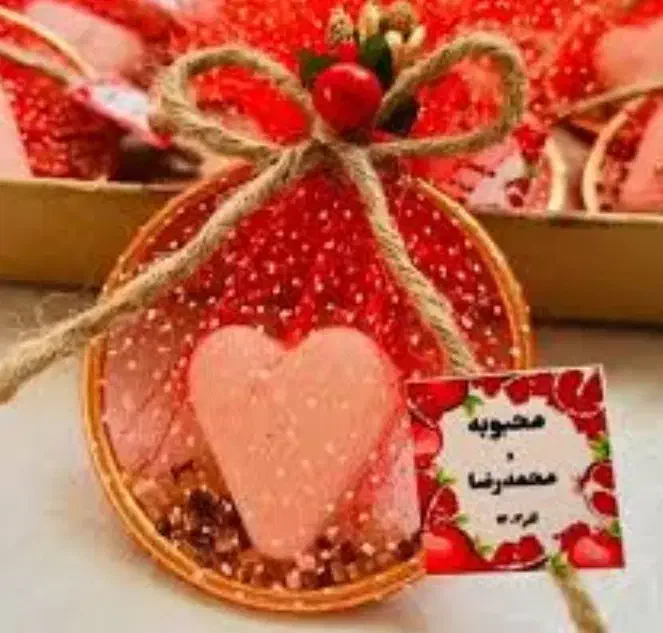 گیفت کارت عروسی باکس و دسته گل|صنایع دستی و سایر لوازم تزئینی|دورود, |دیوار