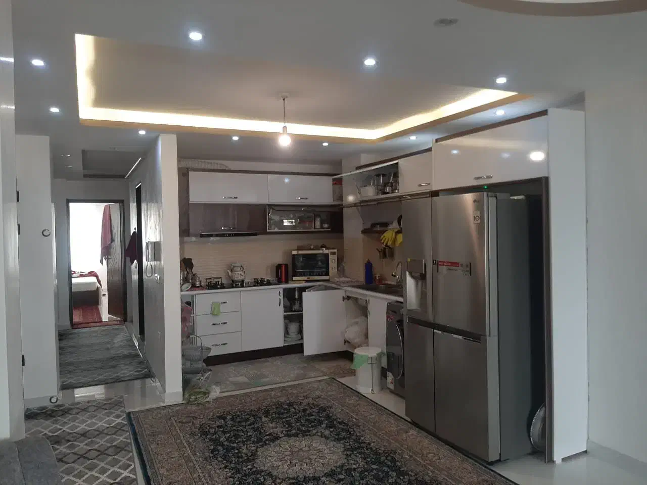 واحد نوساز ۱۱۰ متری دو خواب وسط شهر|فروش آپارتمان|پرهسر, |دیوار