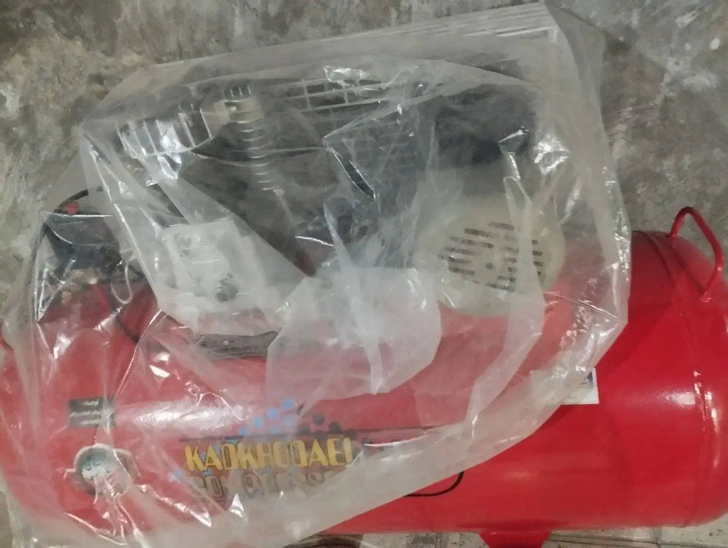 پمپ باد کاملا نو و پلمپ250لیتری کدخدایی کاملا نو|ابزارآلات|لردگان, |دیوار