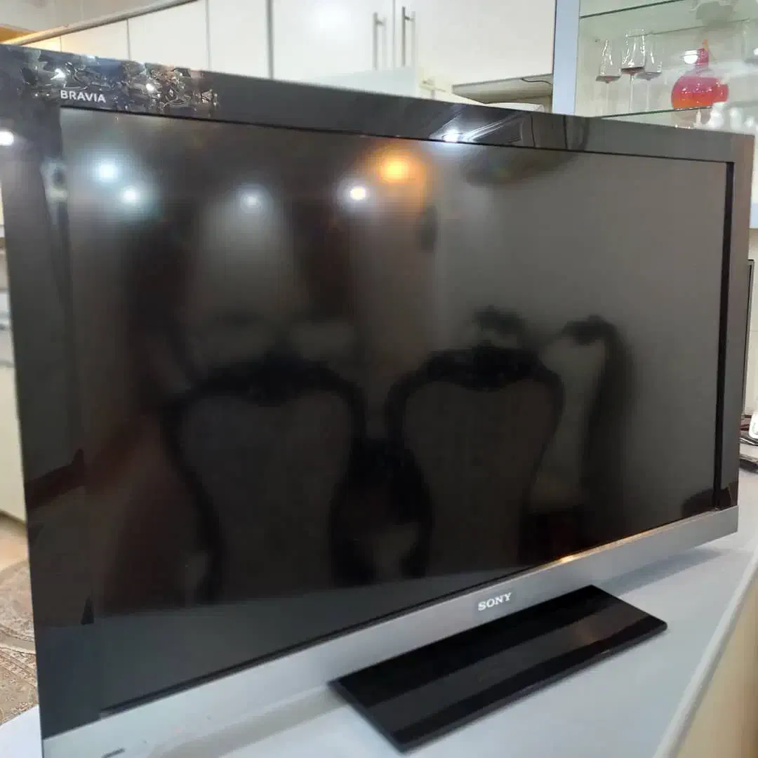 تلویزیون ۴۶اینچ سونی ژاپن|تلویزیون و پروژکتور|تهران, قلهک|دیوار