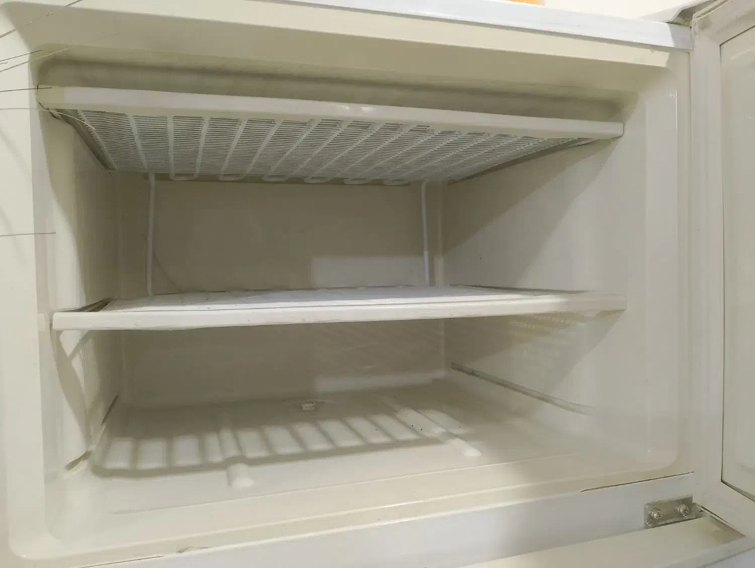 یخچال|یخچال و فریزر|قم, شهر قائم|دیوار