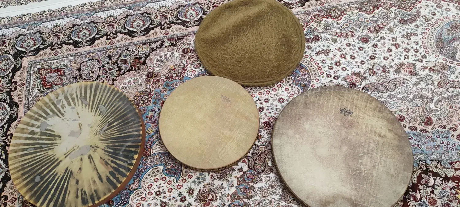 دف سما|سازهای سنتی|رباط‌کریم, رباط‌کریم|دیوار