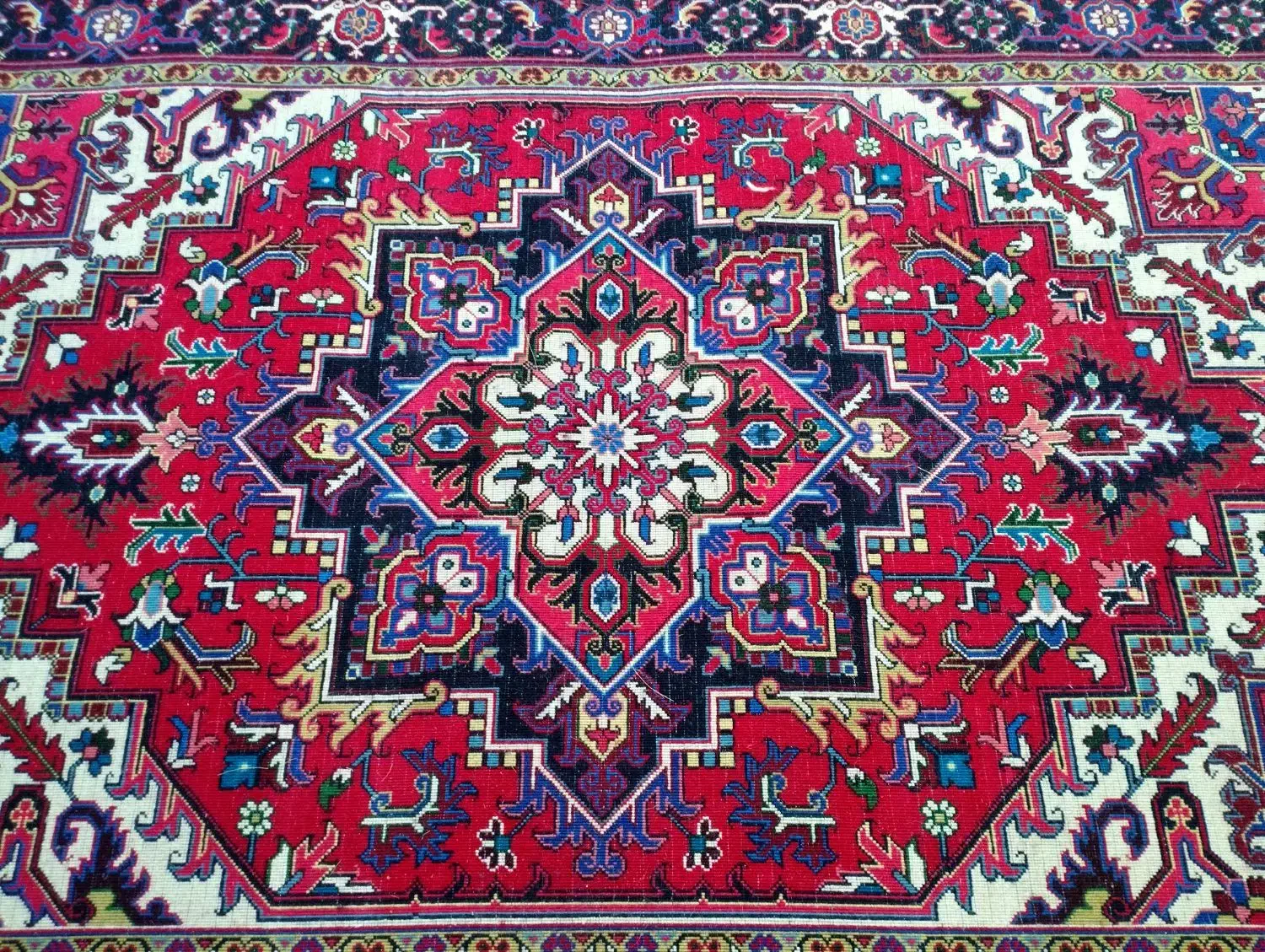 هریس تاجری ب طول ۳ و به عرض ۲ متر هر پنج لای پوت|فرش|باسمنج, |دیوار