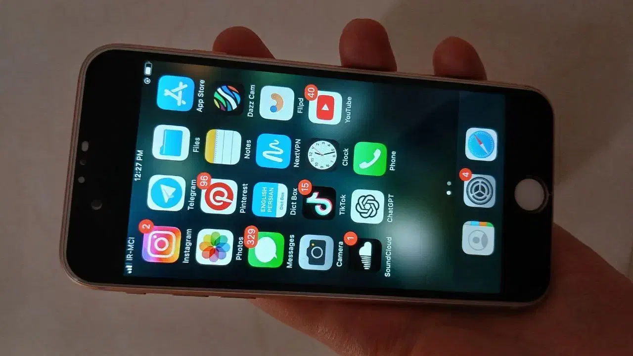 ایفون۸|موبایل|خمینیشهر, |دیوار