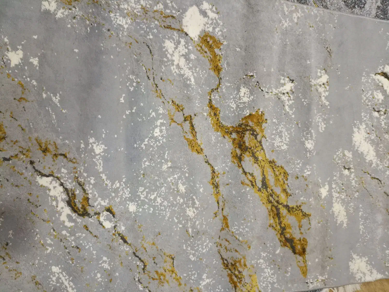 فرش|فرش|اصفهان, قلعه طبره|دیوار