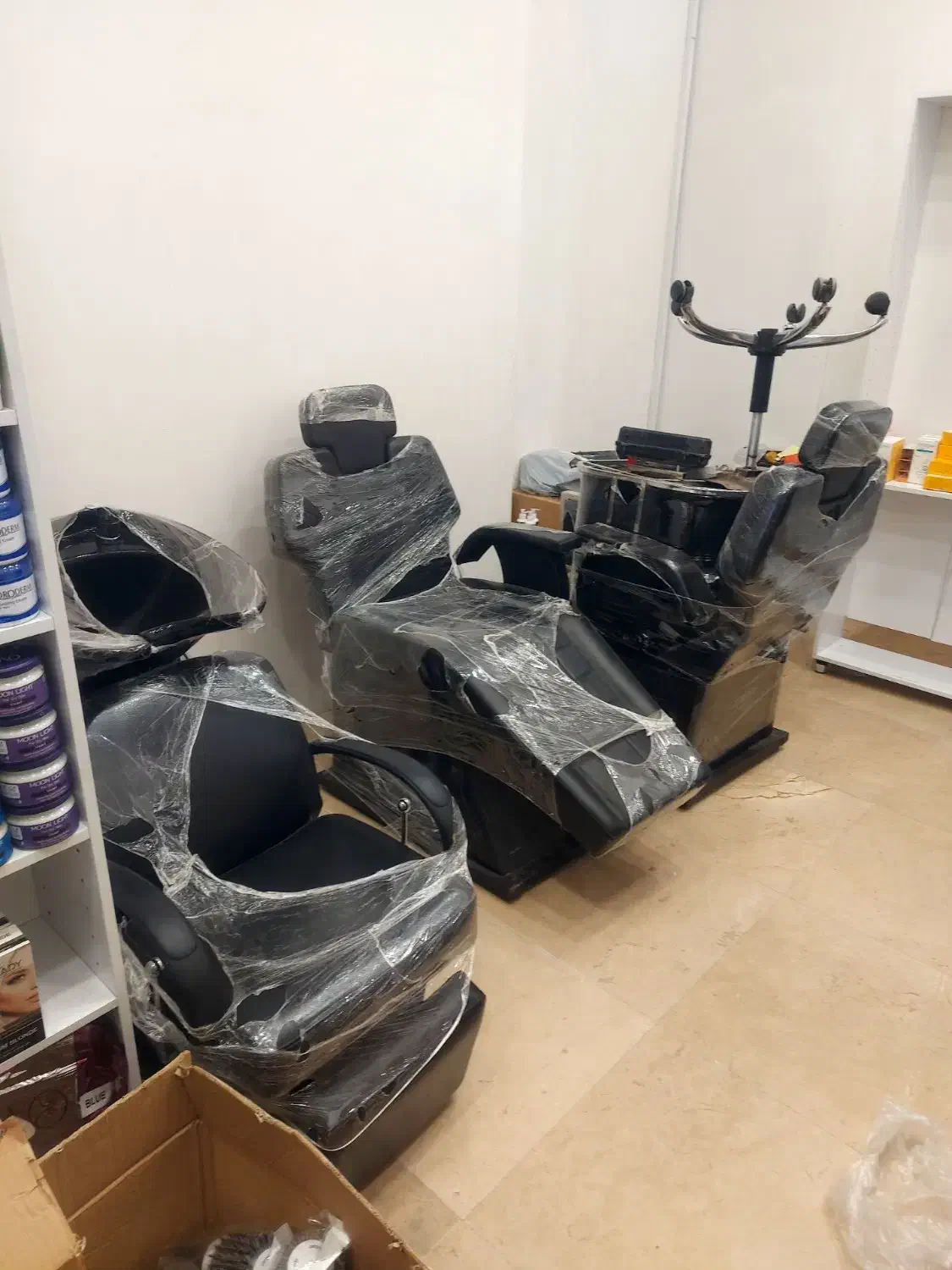 لوازم سالن صندلی اصلاح سرشور|آرایشگاه و سالن‌های زیبایی|مشهد, چهنو|دیوار