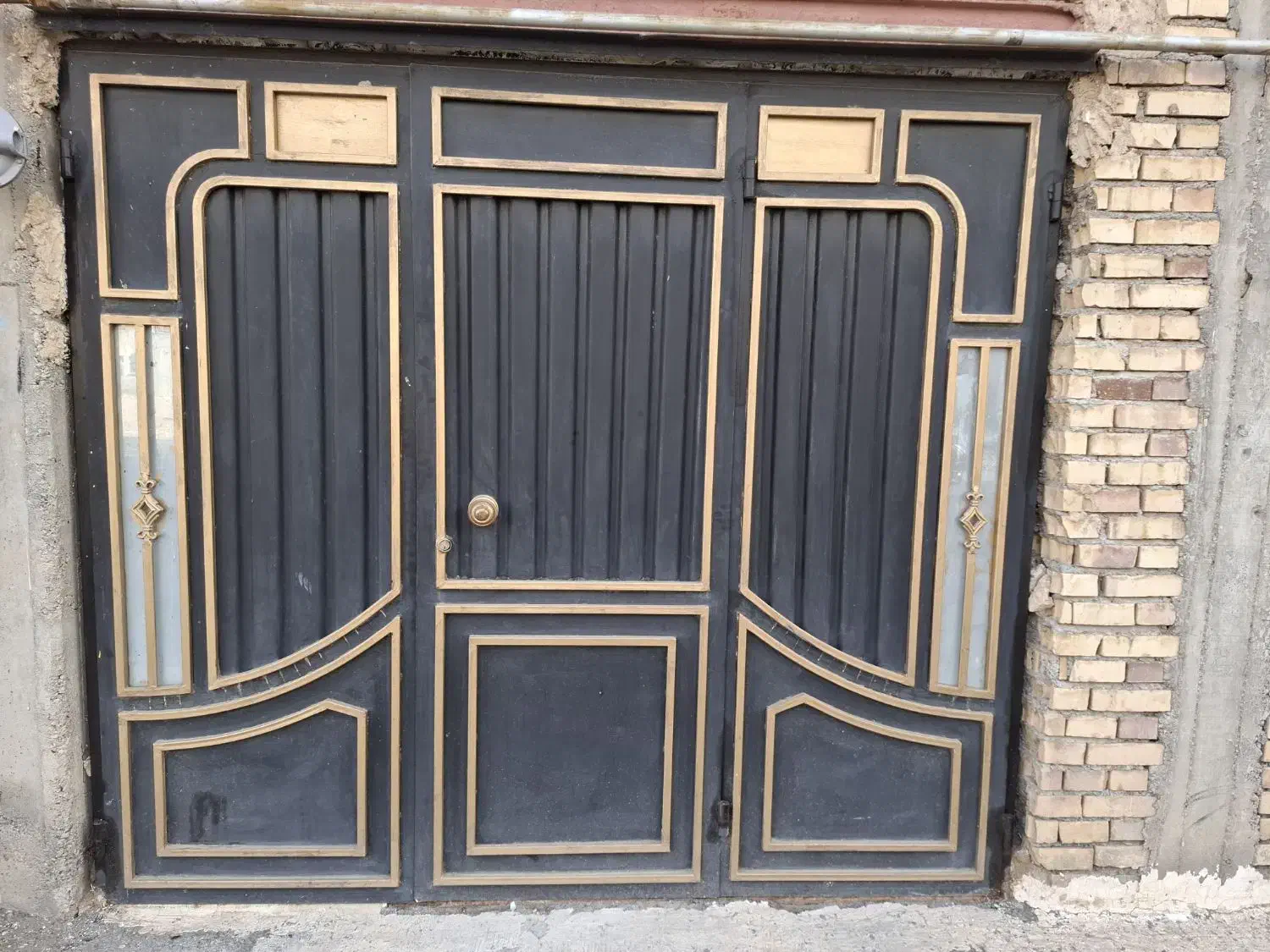 درب سه لنگه آهنی|مصالح و تجهیزات ساختمان|خوی, |دیوار