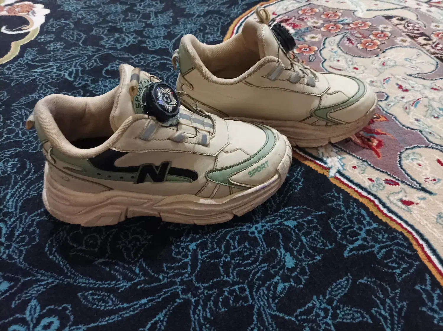 کفش اسپرت بچگانه|کفش و لباس بچه|سنقر, |دیوار