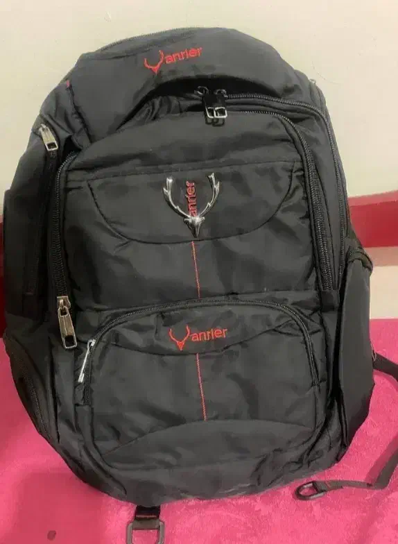 کوله بزرگ و جادار|کیف، کفش، کمربند|مشهد, کوشش|دیوار