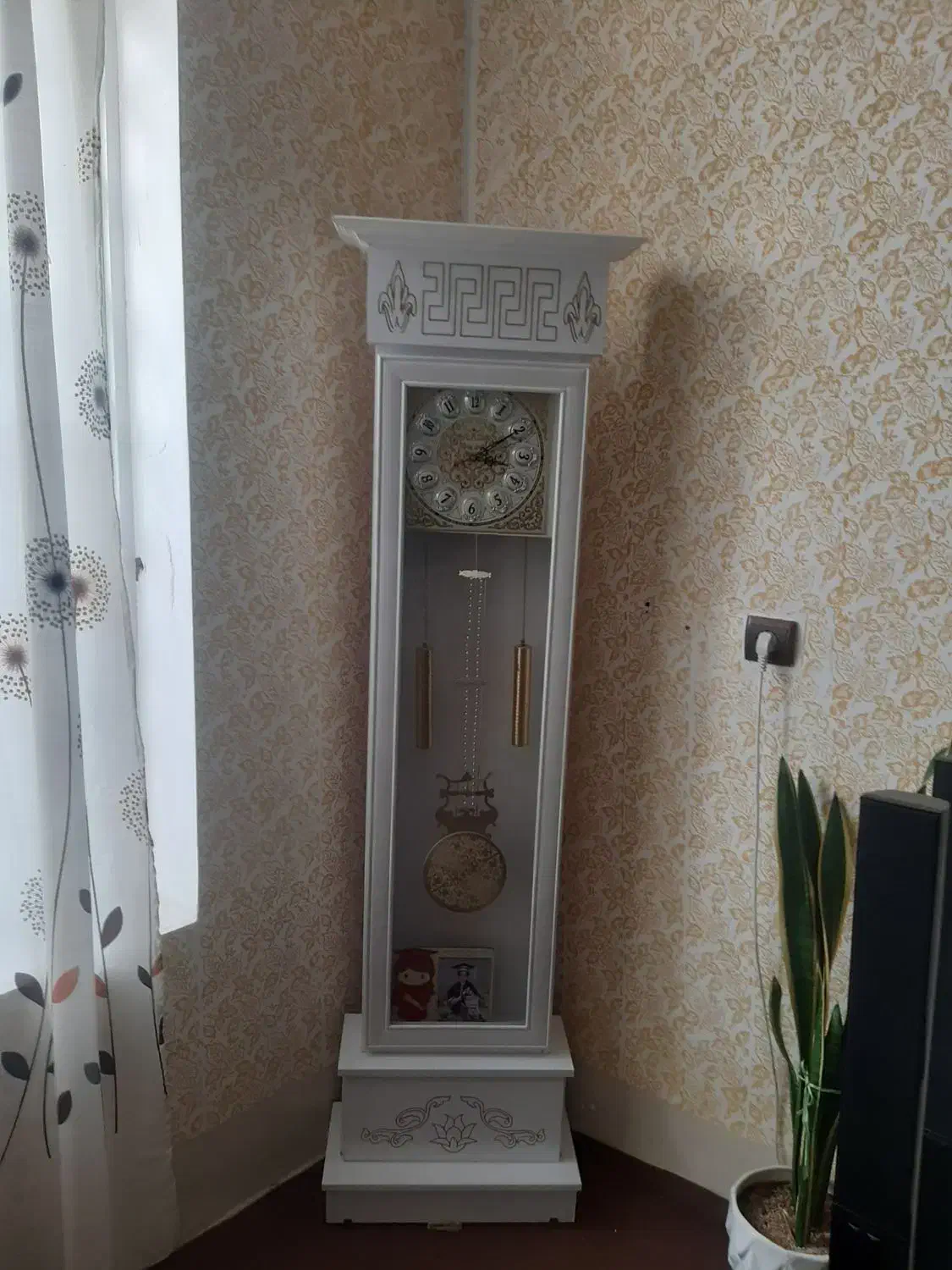 ساعت ایساده|ساعت دیواری و تزئینی|سیرجان, |دیوار