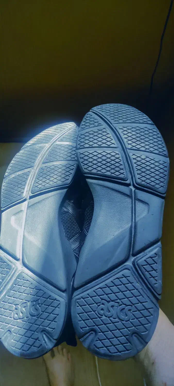 کفش اسپورت اسیکس Asics/42|کیف، کفش، کمربند|شیراز, شاه قلی بیگی|دیوار
