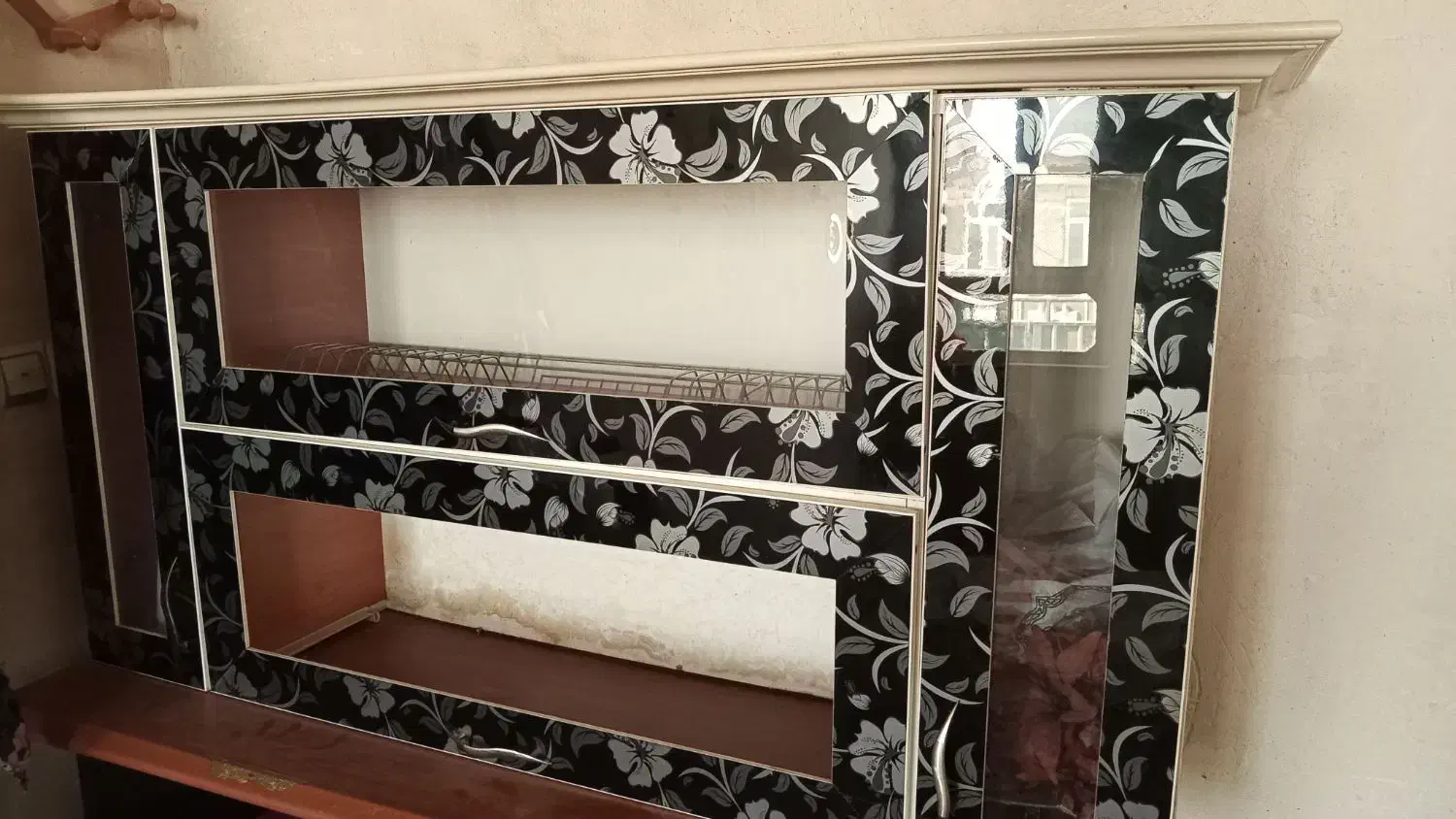 آبچکان و میز سماور|آبچکان و نظمدهنده ظروف|میاندوآب, |دیوار