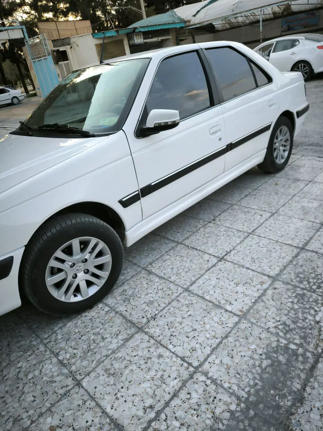 پارس سفارشی مدل 402|خودرو سواری و وانت|نجف‌آباد, گلدشت|دیوار