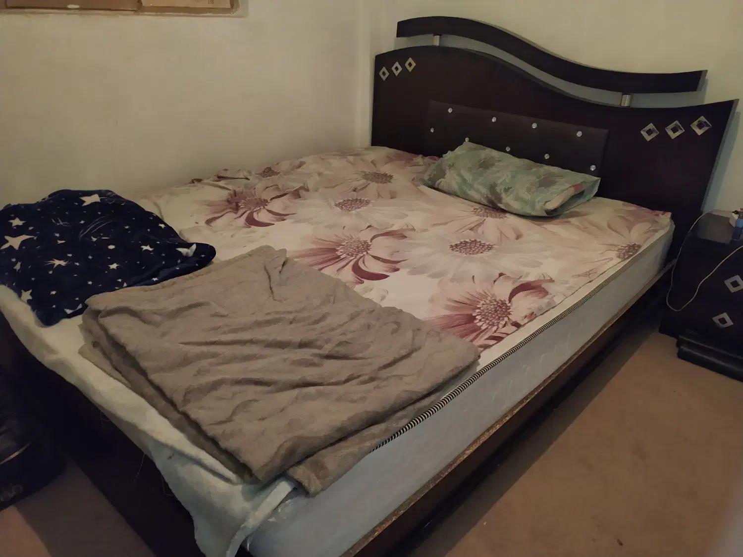 سرویس خواب همراه با تشک طبی|تخت و سرویس خواب|تهران, هاشمی|دیوار