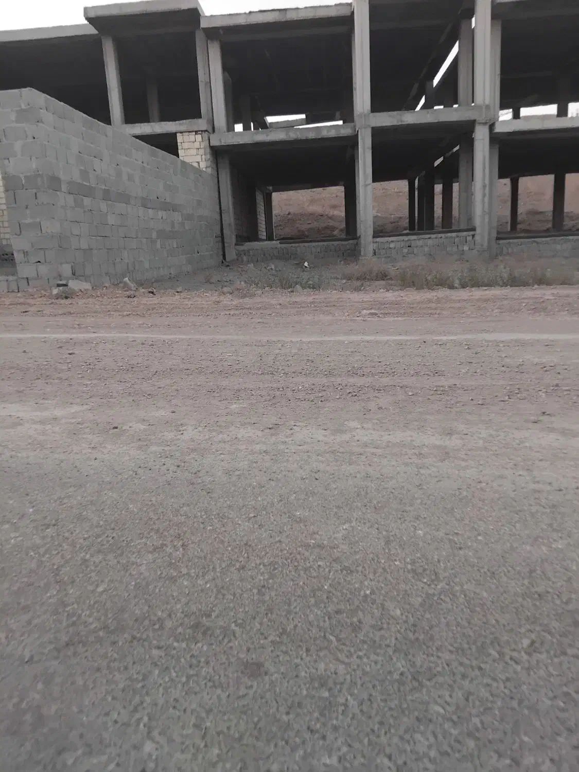 فروش فوری منزل مسکونی نیمه ساز|فروش خانه و ویلا|فولادشهر, مدیسه|دیوار