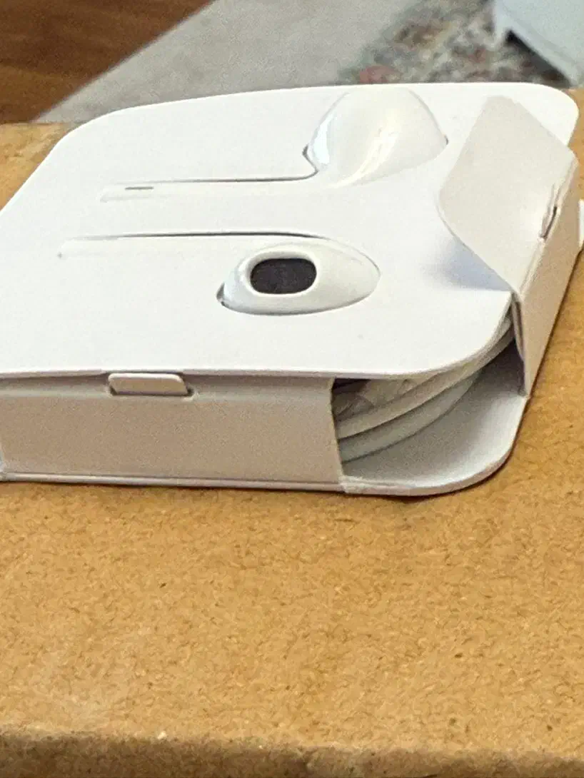 هندزفری آیفون اصل ، نو و آکبند|لوازم جانبی موبایل و تبلت|تهران, هروی|دیوار