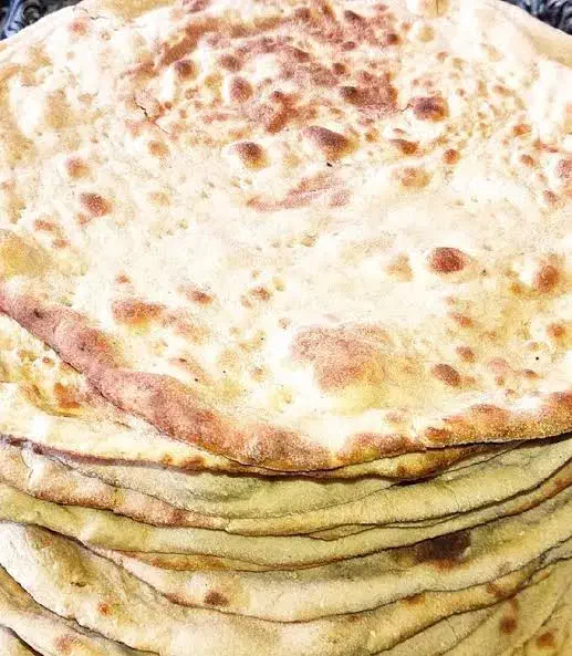 نیازمند شاطر برای کار در کبابی|استخدام خدمات فروشگاه و رستوران|اسفراین, |دیوار