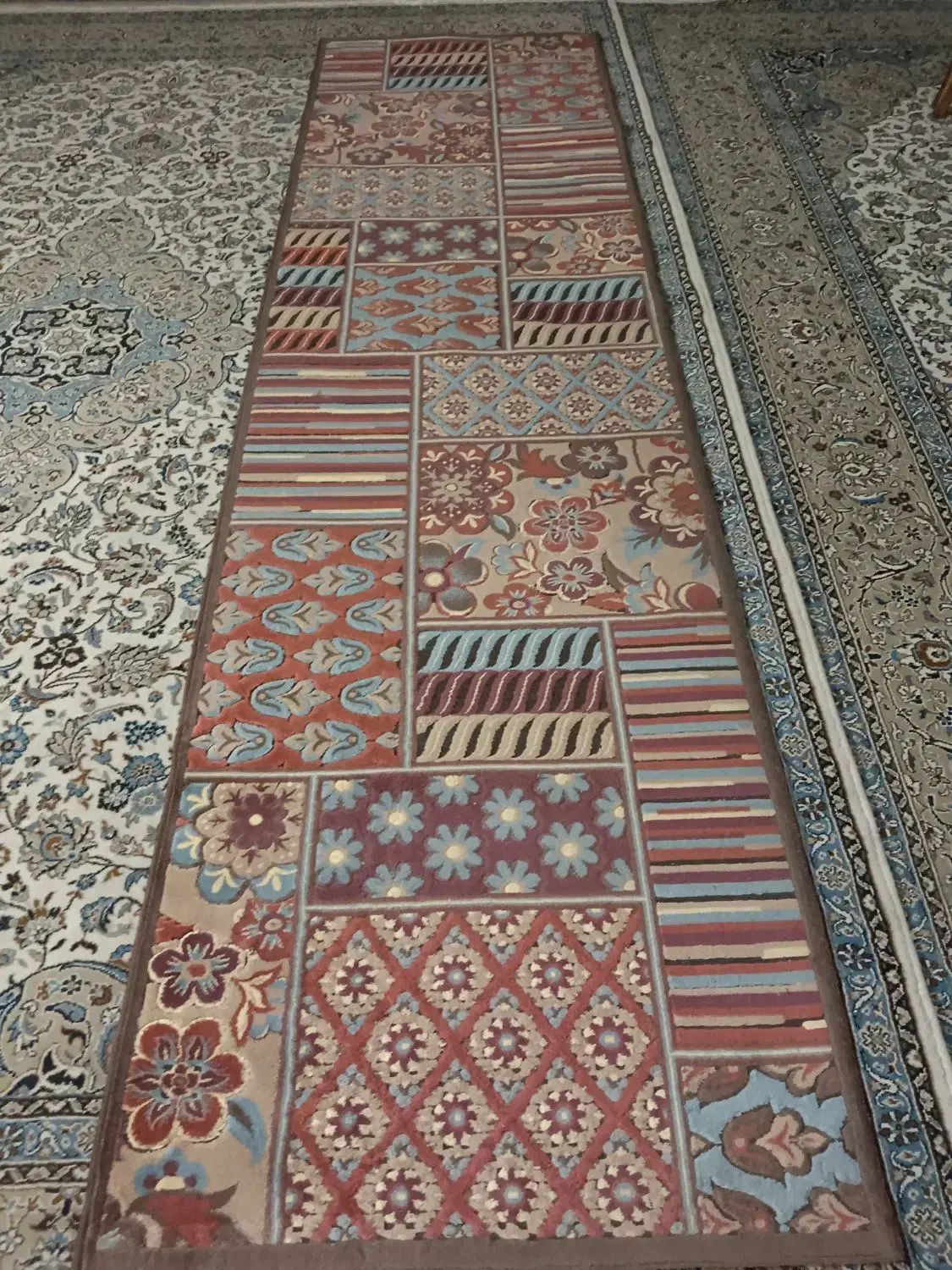 فرش کناره سه متری و قالیچه|فرش|تهران, پرستار|دیوار