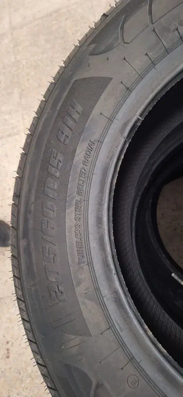 لاستیک بارز|قطعات یدکی و لوازم جانبی|همدان, |دیوار