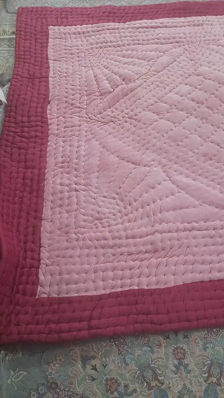 لحاف کرسی|رختخواب، بالش، پتو|قم, دانش|دیوار