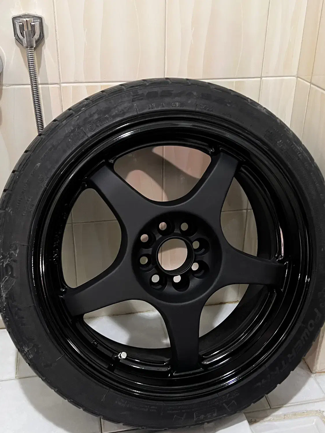 رینگ به همراه لاستیک oz size 17|قطعات یدکی و لوازم جانبی|تهران, شهرک مخابرات|دیوار