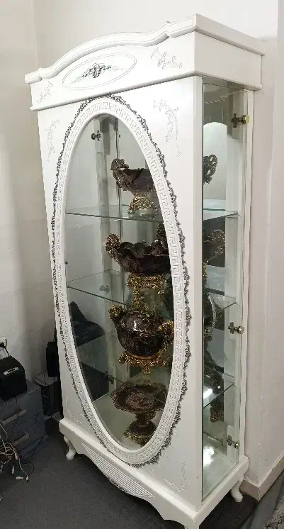 بوفه|بوفه، ویترین، کنسول|قدس, شهر‌قدس|دیوار