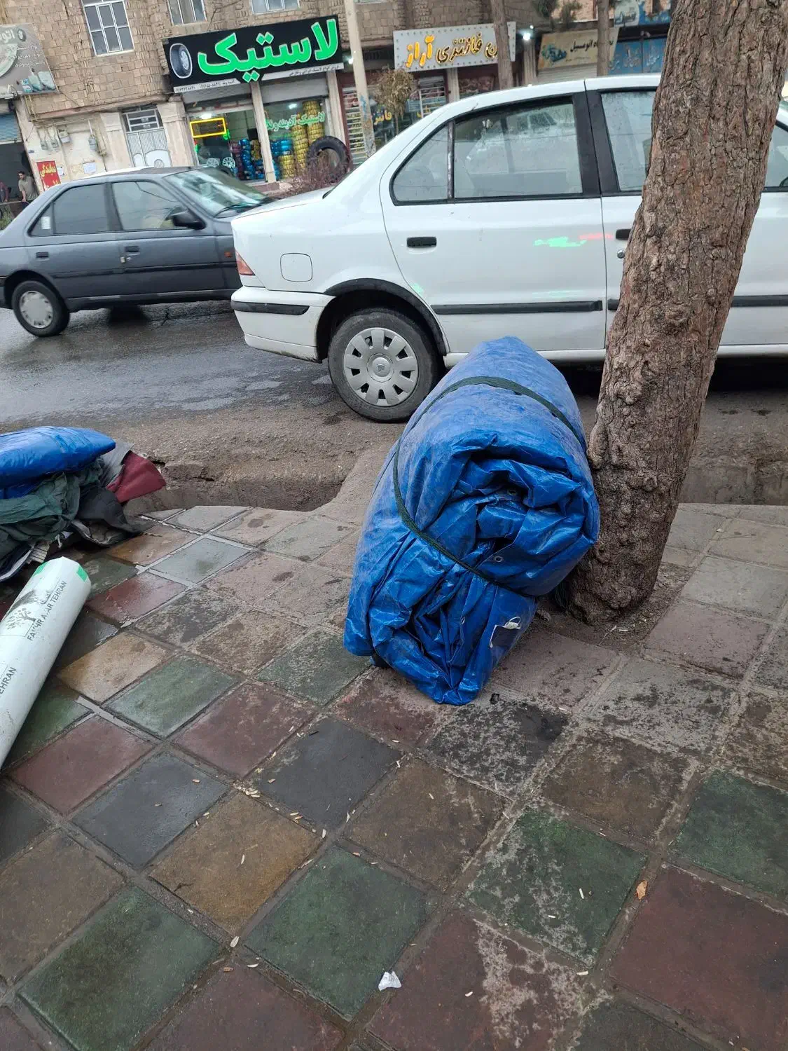 چادرابی جنس کره ای دوسر برزنت کفی ۱۲۶۰ولبه دار|قطعات یدکی و لوازم جانبی|کوهدشت, |دیوار