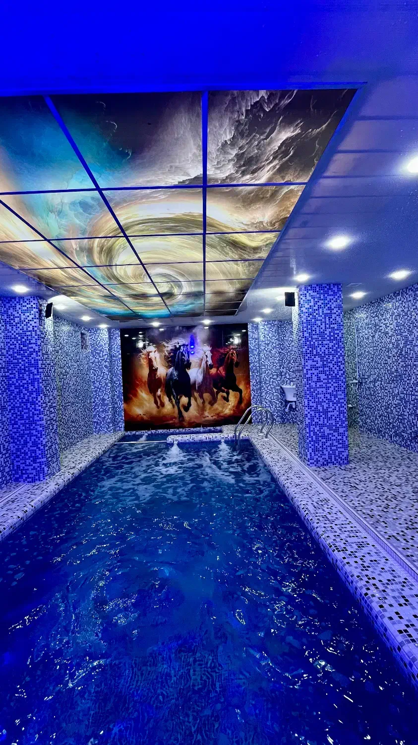 ویلا استخر دار چالوس|اجارهٔ کوتاه‌مدت ویلا و باغ|چالوس, |دیوار