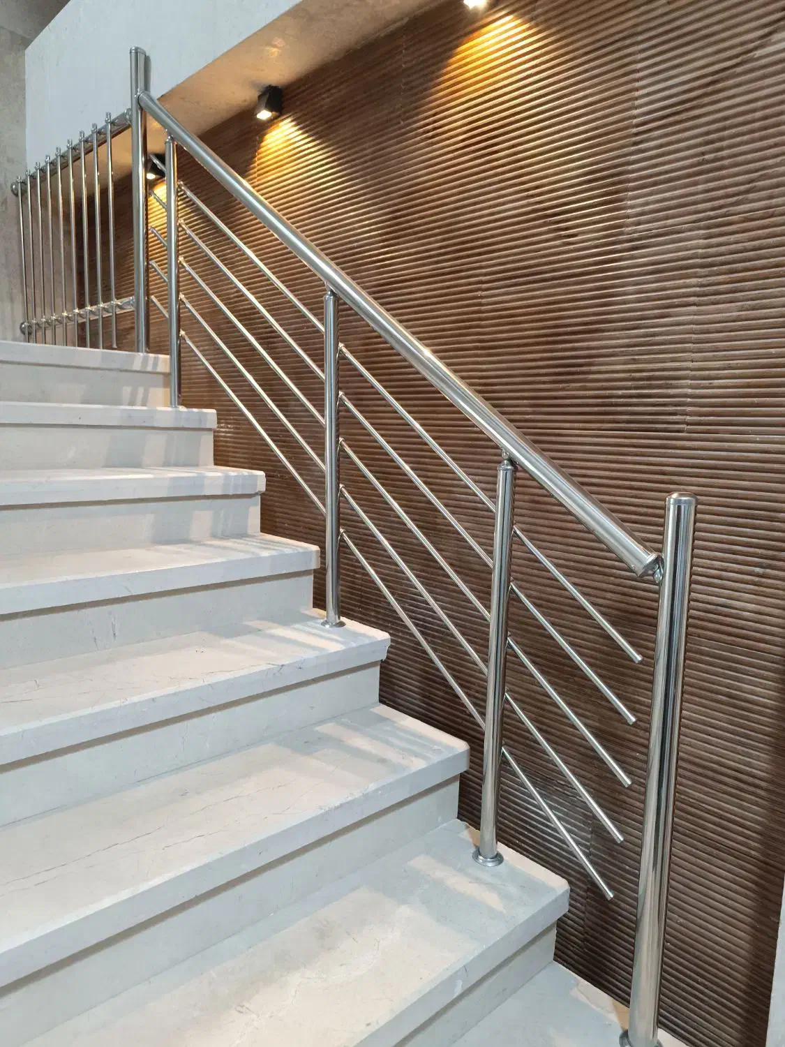 نرده استیل،آهن،آلومینیوم(پخش عمده)|خدمات پیشه و مهارت|شیراز, میانرود|دیوار