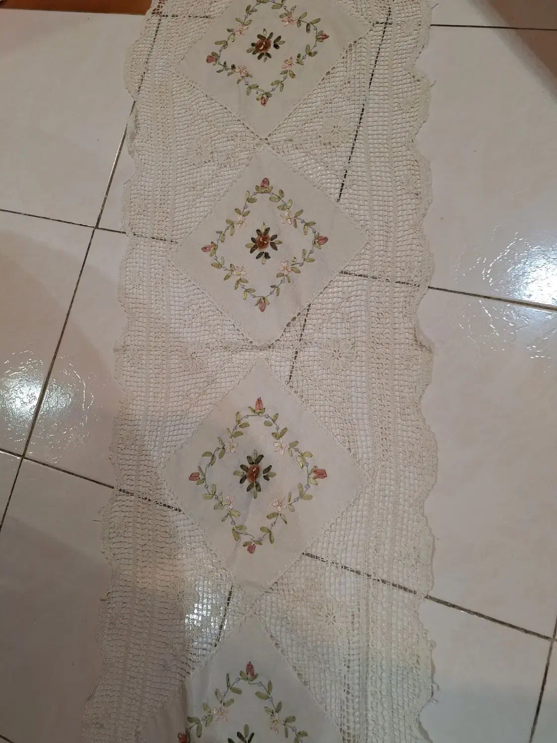 انواع رومیزی و سفره|پرده، رانر، رومیزی|نوشهر, |دیوار