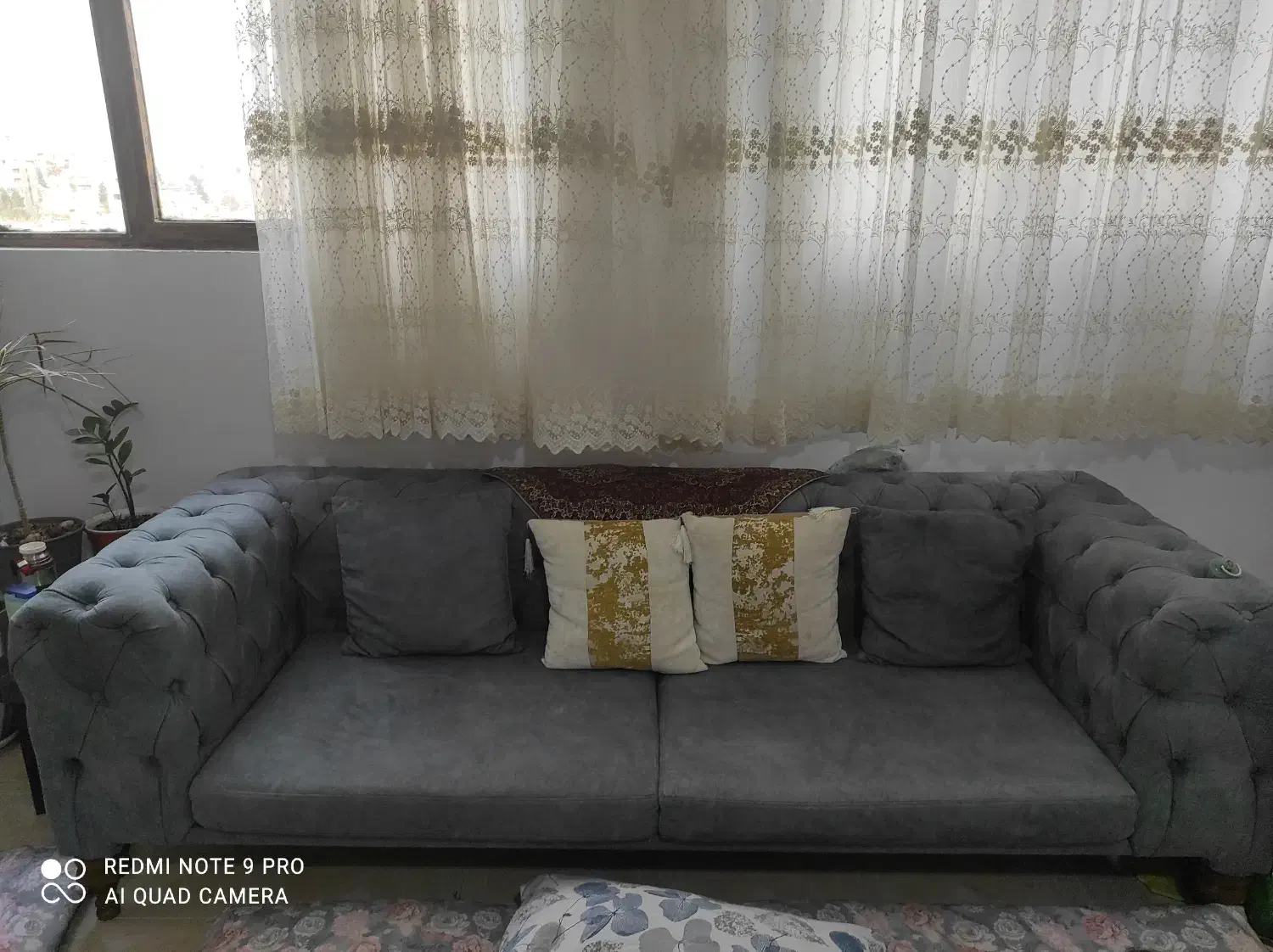 مبل پنج نفره|مبلمان خانگی و میز عسلی|بومهن, |دیوار