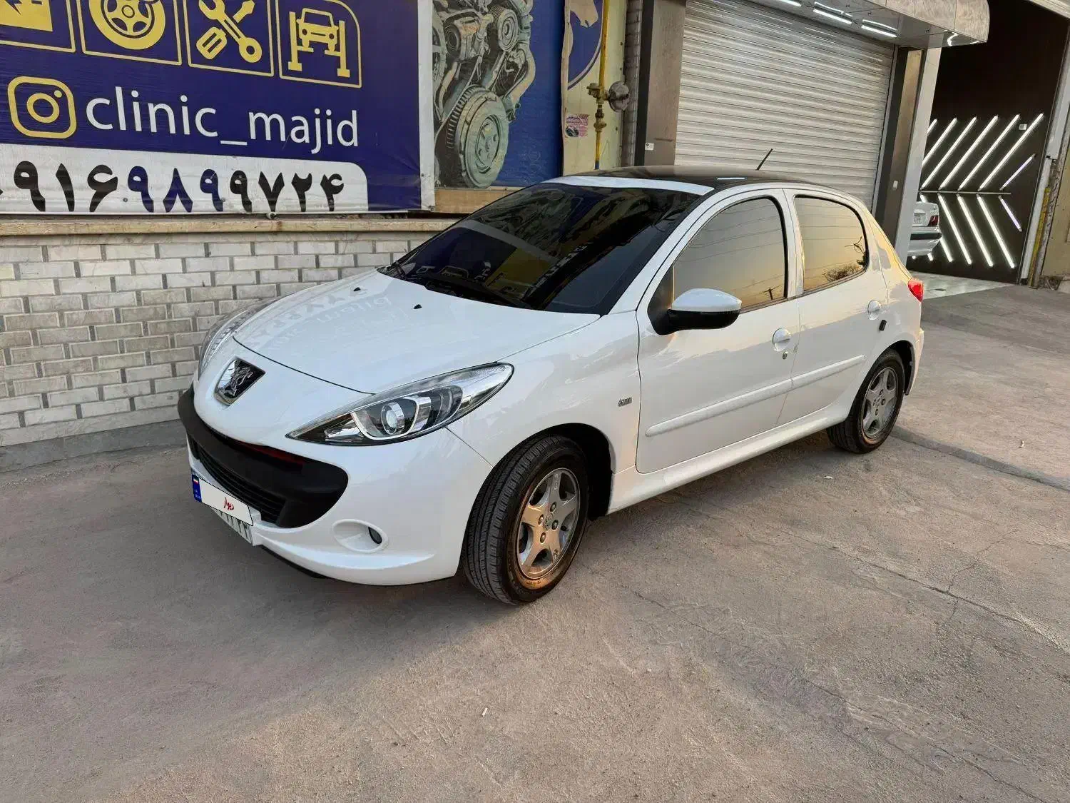 ۲۰۷ اتومات|خودرو سواری و وانت|تهران, صادقیه|دیوار