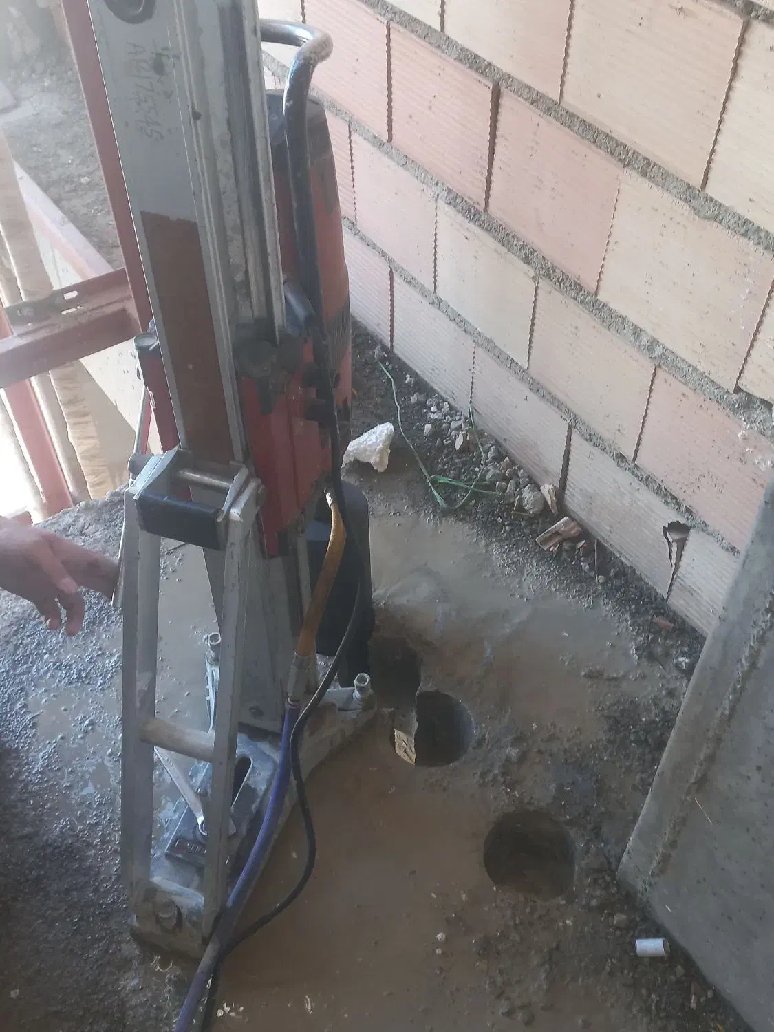 کرگیری و برش بتن|خدمات پیشه و مهارت|خرم‌آباد, |دیوار