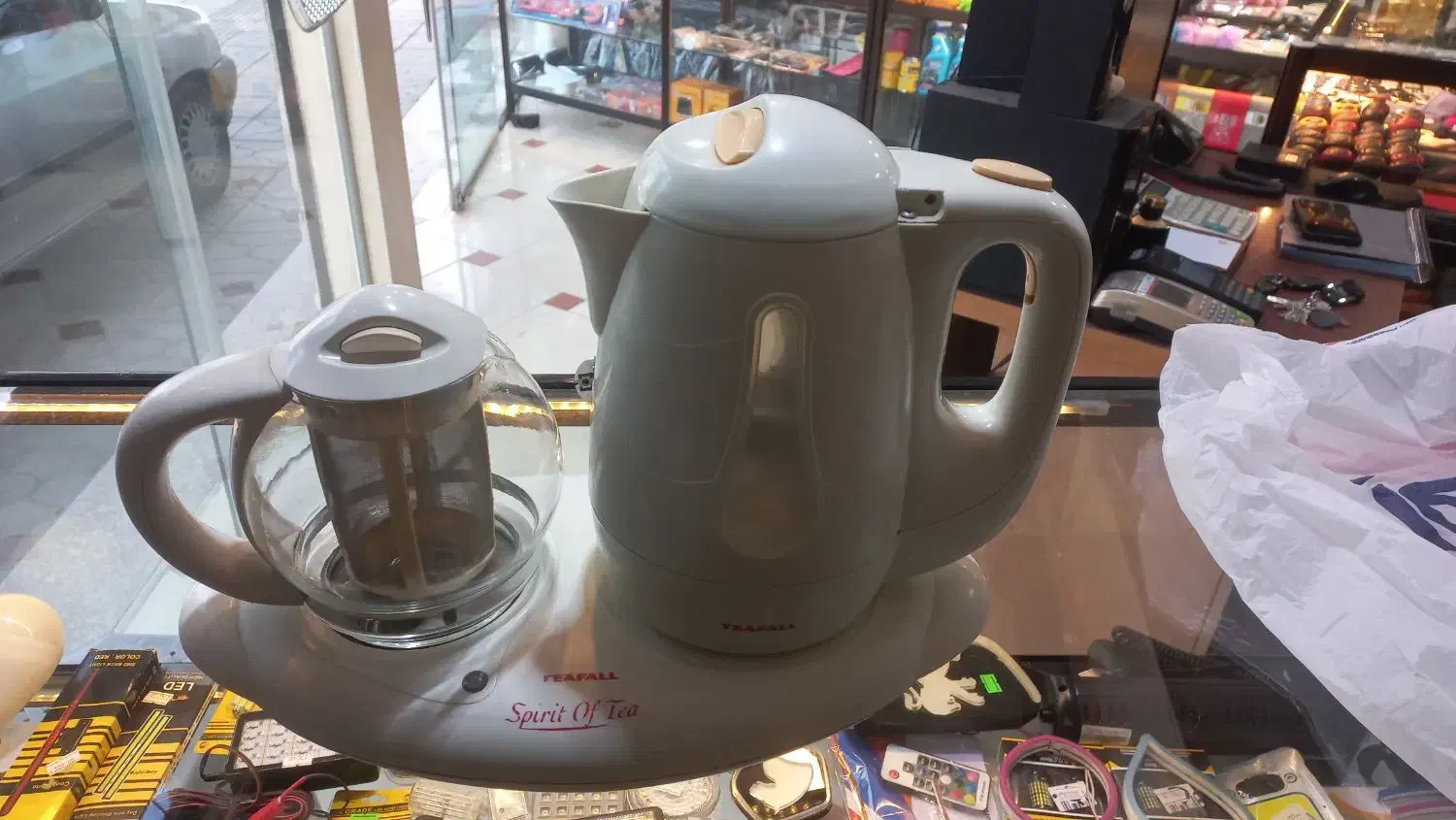 چایی ساز کم کار|سماور، چای‌ساز، قهوه‌ساز|یزد, |دیوار