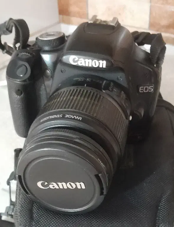 دوربین عکاسی Canon Kiss X3 و سه پایه عکاسی|دوربین عکاسی و فیلمبرداری|اردبیل, |دیوار